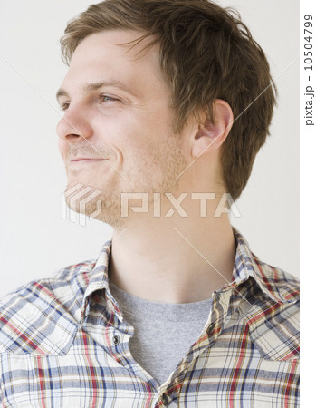 Close up of man smiling 10504799