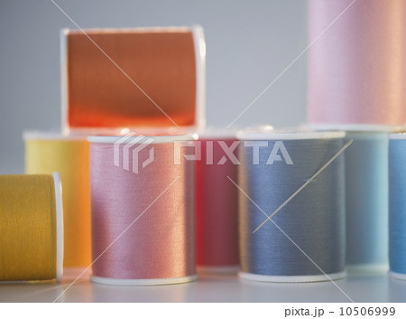 Spools with colorful threads 10506999