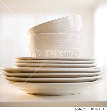 Close up of stack of dinnerware 10507181