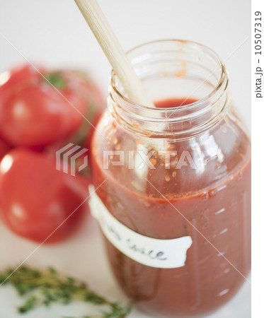 Jar of tomato sauce Jar of tomato sauce 10507319