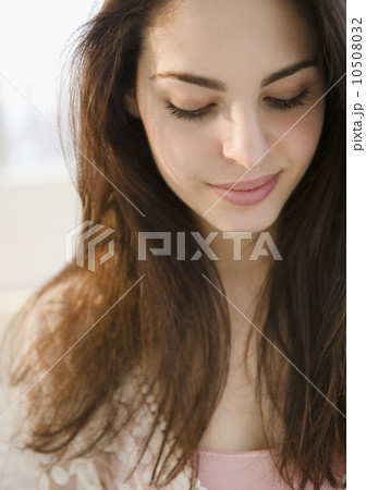 Beautiful brunette woman 10508032