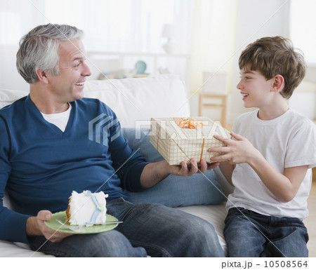 Father and son birthday celebration Father and son birthday celebration 10508564