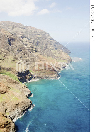 Elevated view of coast 10510251