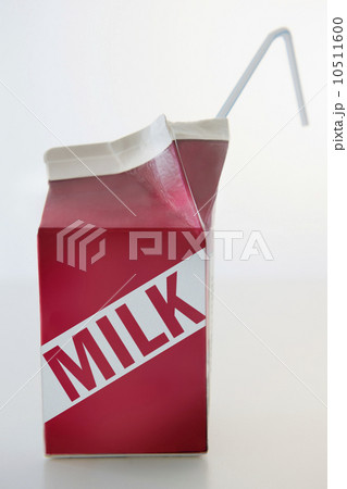 Studio Shot of milk carton 10511600