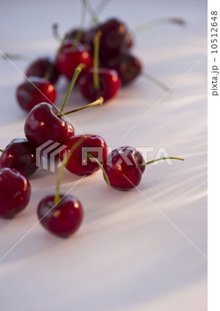 Cherries 10512648