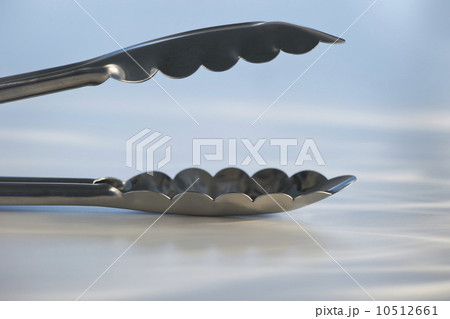 Tongs 10512661