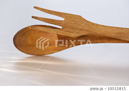 Wooden salad fork and spoon Wooden salad fork and spoon 10512815