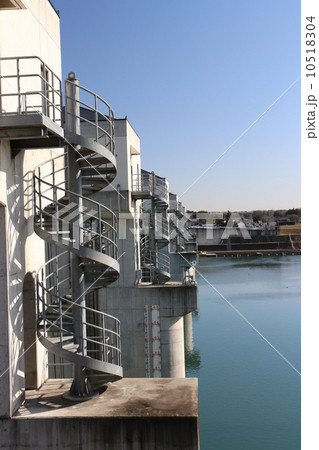 六堰頭首工 10518304