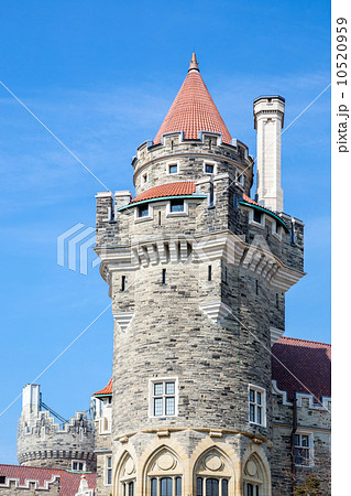 Casa Loma Toronto 10520959