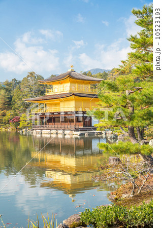Kinkakuji Temple in Kyoto 10523193