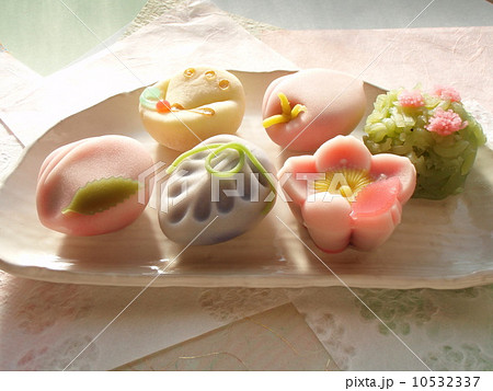 春の和菓子　WAGASHI 10532337