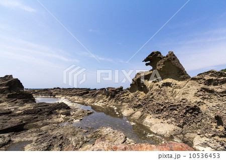 男鹿半島 ゴジラ岩 男鹿半島 ゴジラ岩 10536453