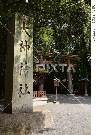 大神神社 10537680