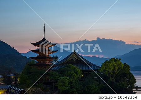 宮島　山辺の小径付近からの風景 10543354