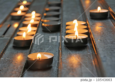 Candles 10543663