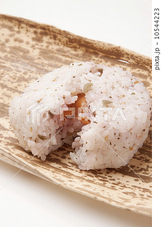 かりかり梅のおにぎり かりかり梅のおにぎり 10544223