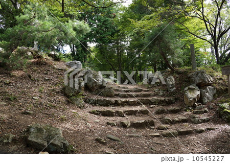 小谷城黒金門跡 10545227