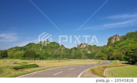 間戸の岩屋 10545816