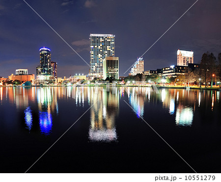 Orlando night panorama 10551279