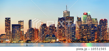Toronto cityscape 10551565