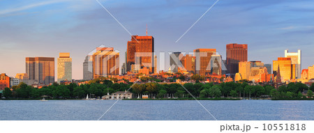 Charles River sunset 10551818