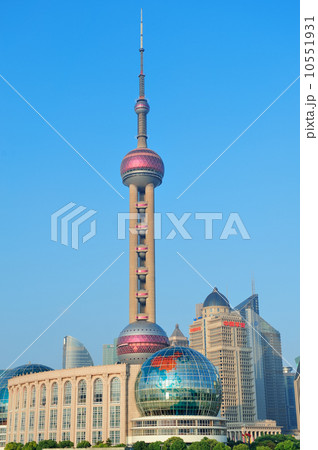 Oriental Pearl Tower Oriental Pearl Tower 10551931