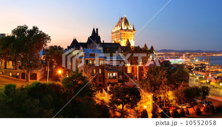 Quebec City 10552058