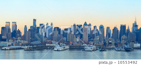 New York City sunset 10553492