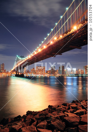 New York City Manhattan Bridge 10553704