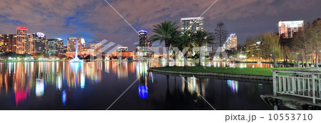 Orlando night panorama 10553710