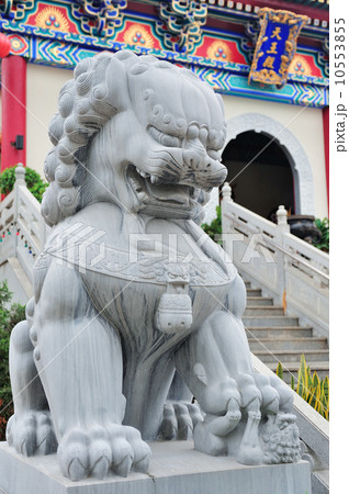 Chinese temple 10553855