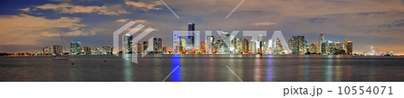 Miami night scene Miami night scene 10554071