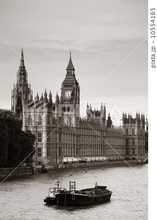 London London 10554165