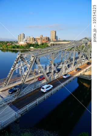 Alexandra Bridge 10554225