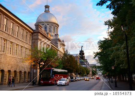 Old Montreal Old Montreal 10554373