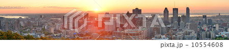 Montreal sunrise panorama Montreal sunrise panorama 10554608