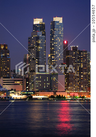 Urban modern architecture in New York City Urban modern architecture in New York City 10554657