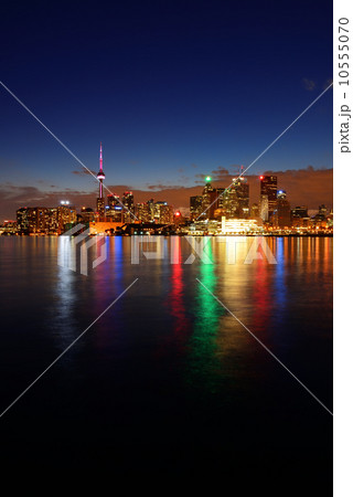 Toronto cityscape 10555070