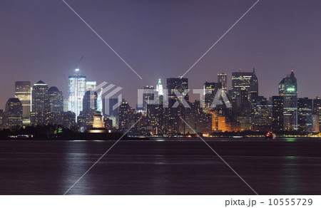 New York City lower Manhattan skyline at night New York City lower Manhattan skyline at night 10555729