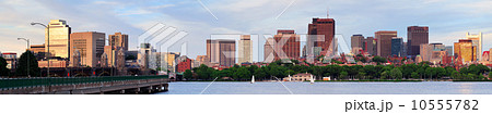 Boston 10555782