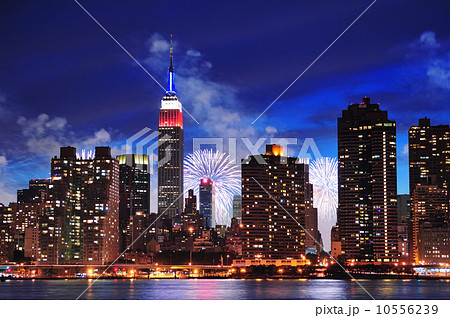 New York City Manhattan midtown at dusk 10556239