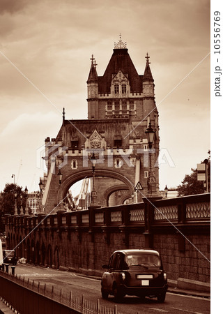 Tower Bridge Tower Bridge 10556769
