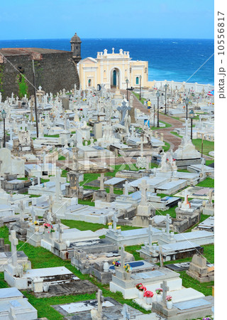Cemetery in old San Juan 10556817