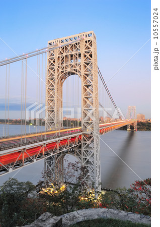 George Washington Bridge 10557024