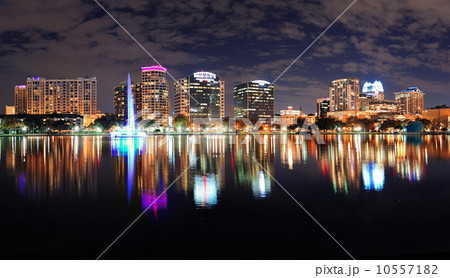 Orlando night panorama 10557182