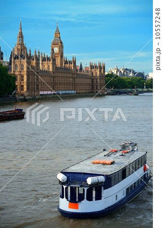 London London 10557248