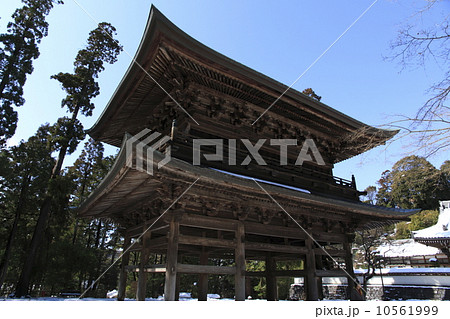 雪のち快晴の円覚寺 雪のち快晴の円覚寺 10561999