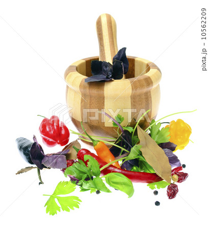 Herb of parsley, bay leaves and peppercorns, pepper Herb of parsley, bay leaves and peppercorns, pepper 10562209