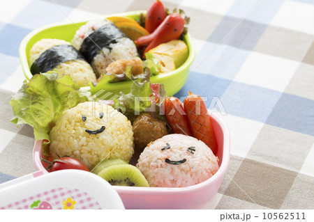 お弁当 10562511
