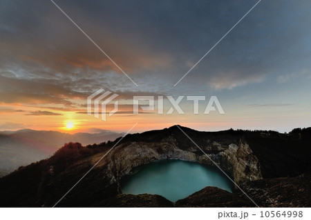 クリムトゥ山 10564998